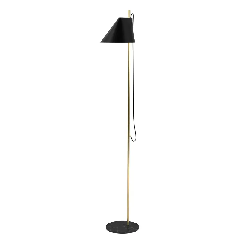 Yuh Golvlampa, Mässing/Svart Fynd
