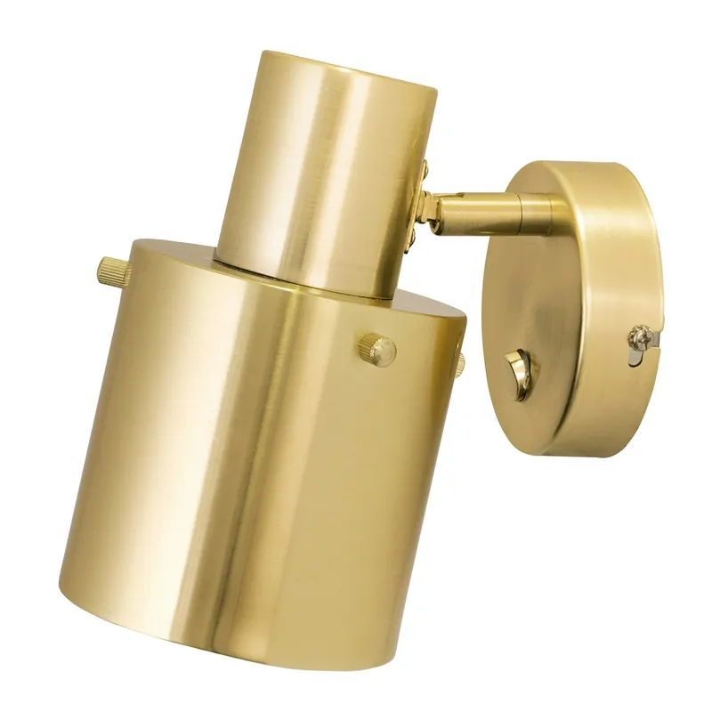 Nyhet Clark 1 Vägglampa, Borstad Mässing