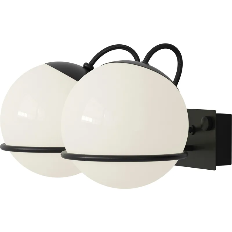 Model 237/2 Vägglampa, Svart risnedsättning