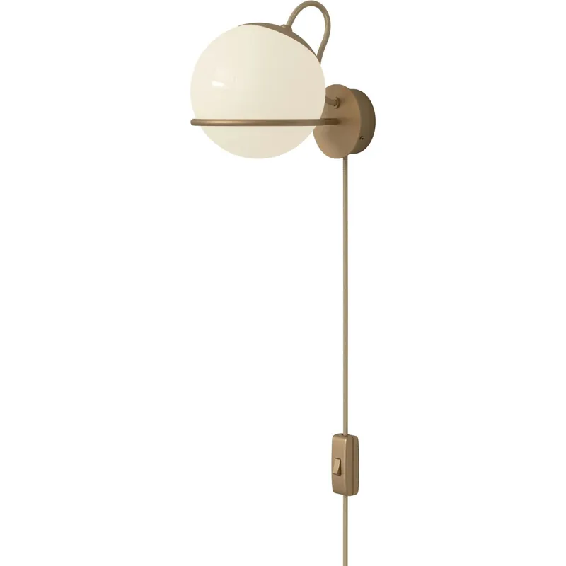 Billig 237/1 Vägglampa, Champagne