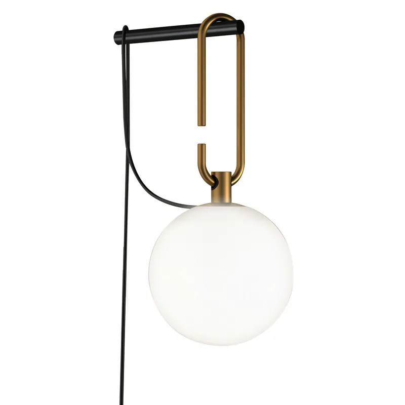 NH Vägglampa, Svart / Mässing Fynd