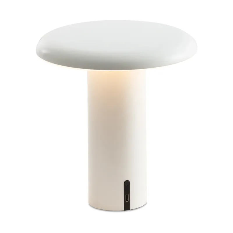 Takku portabel bordslampa 19 cm från Artemide Kampanj