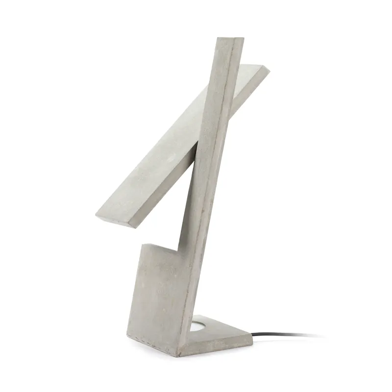Ixelles Concrete bordslampa 50,5 cm från Serax Kampanj