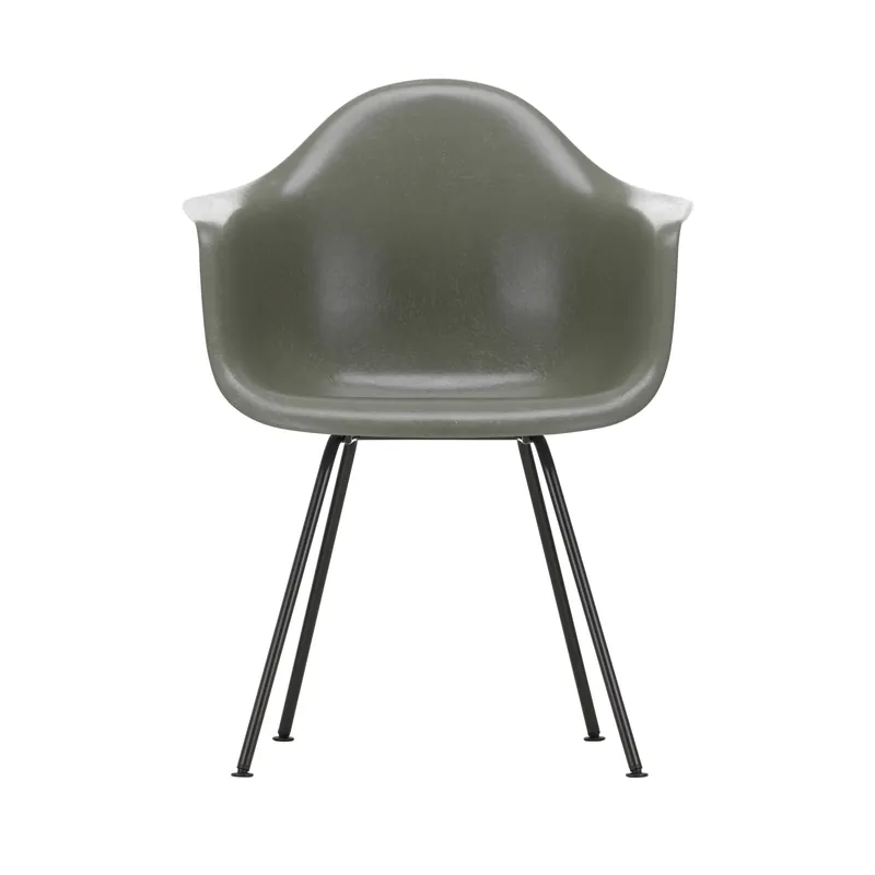 Lägg i varukorgen Eames Fiberglass Armchair DAX från Vitra